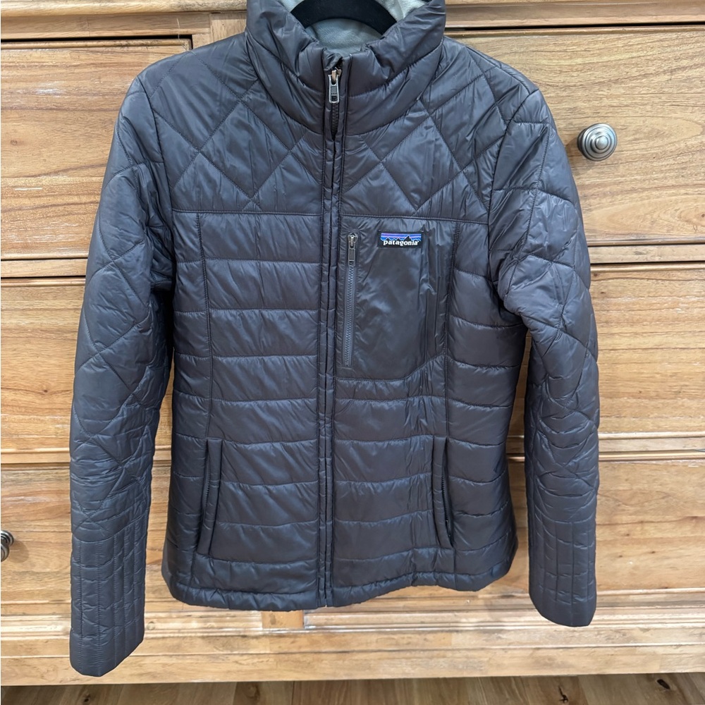 Patagonia Women’s Dark Gray Puffer Jacket